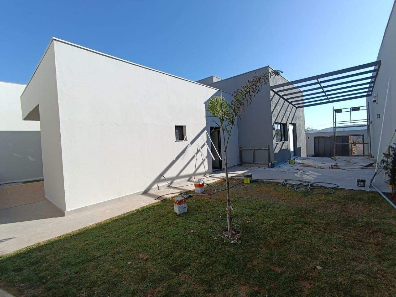 Casa à venda no Residencial Santanense: 