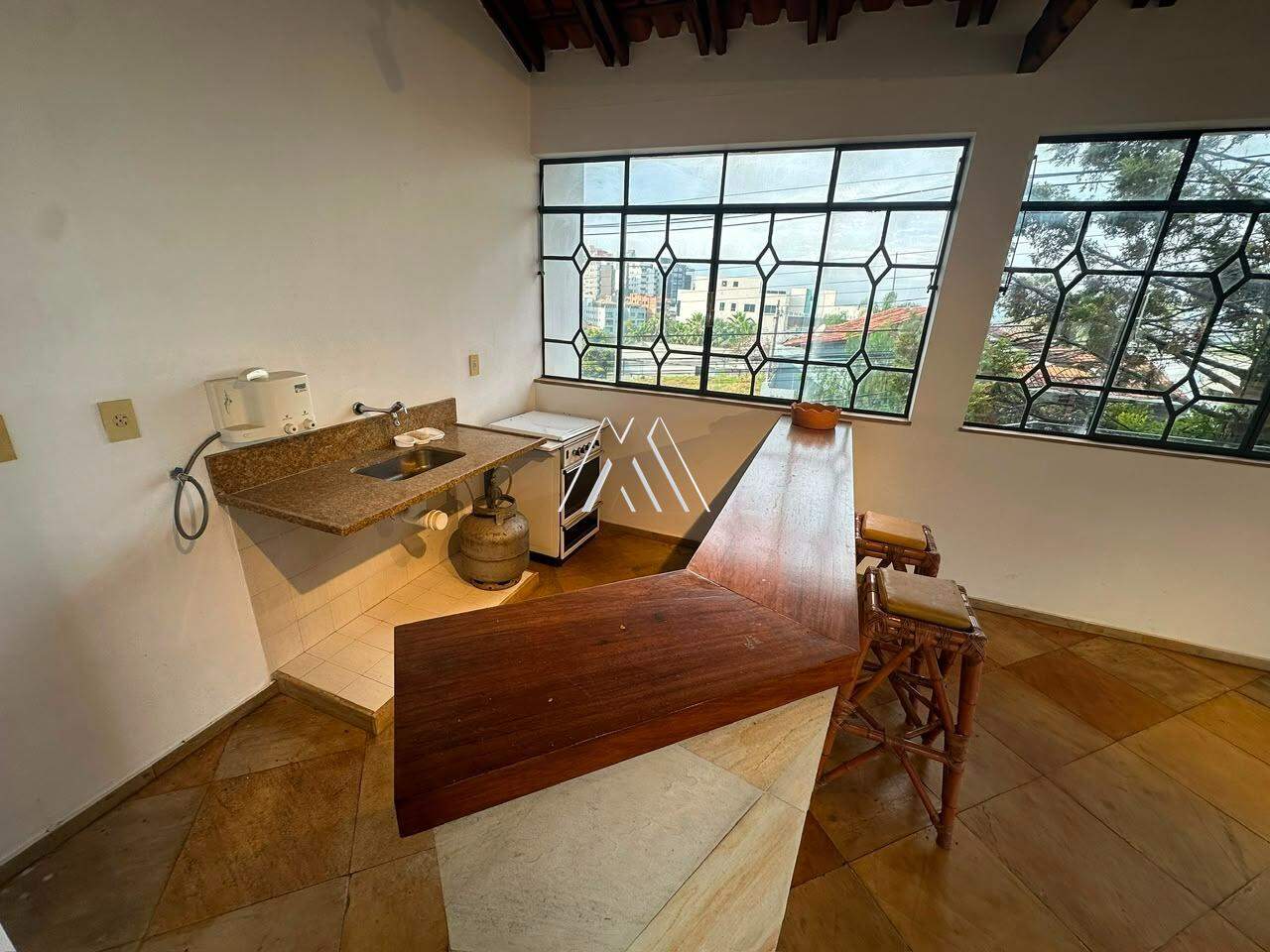 Casa para aluguel no Cerqueira Lima: 