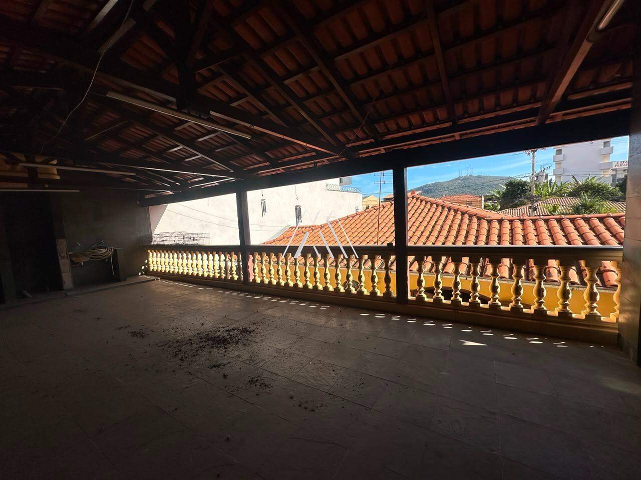 Casa à venda no Centro: 