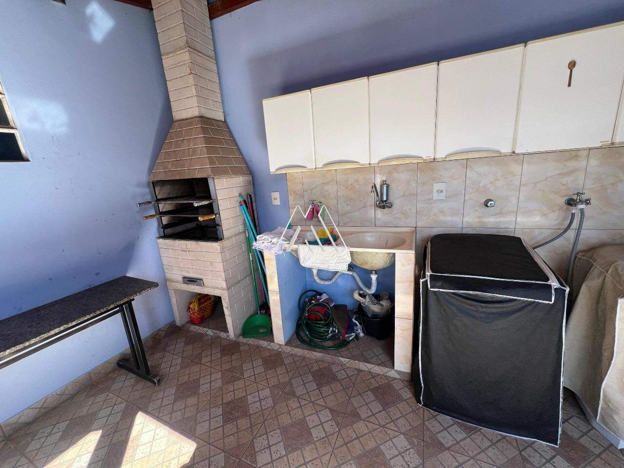 Casa à venda no Lourdes: 