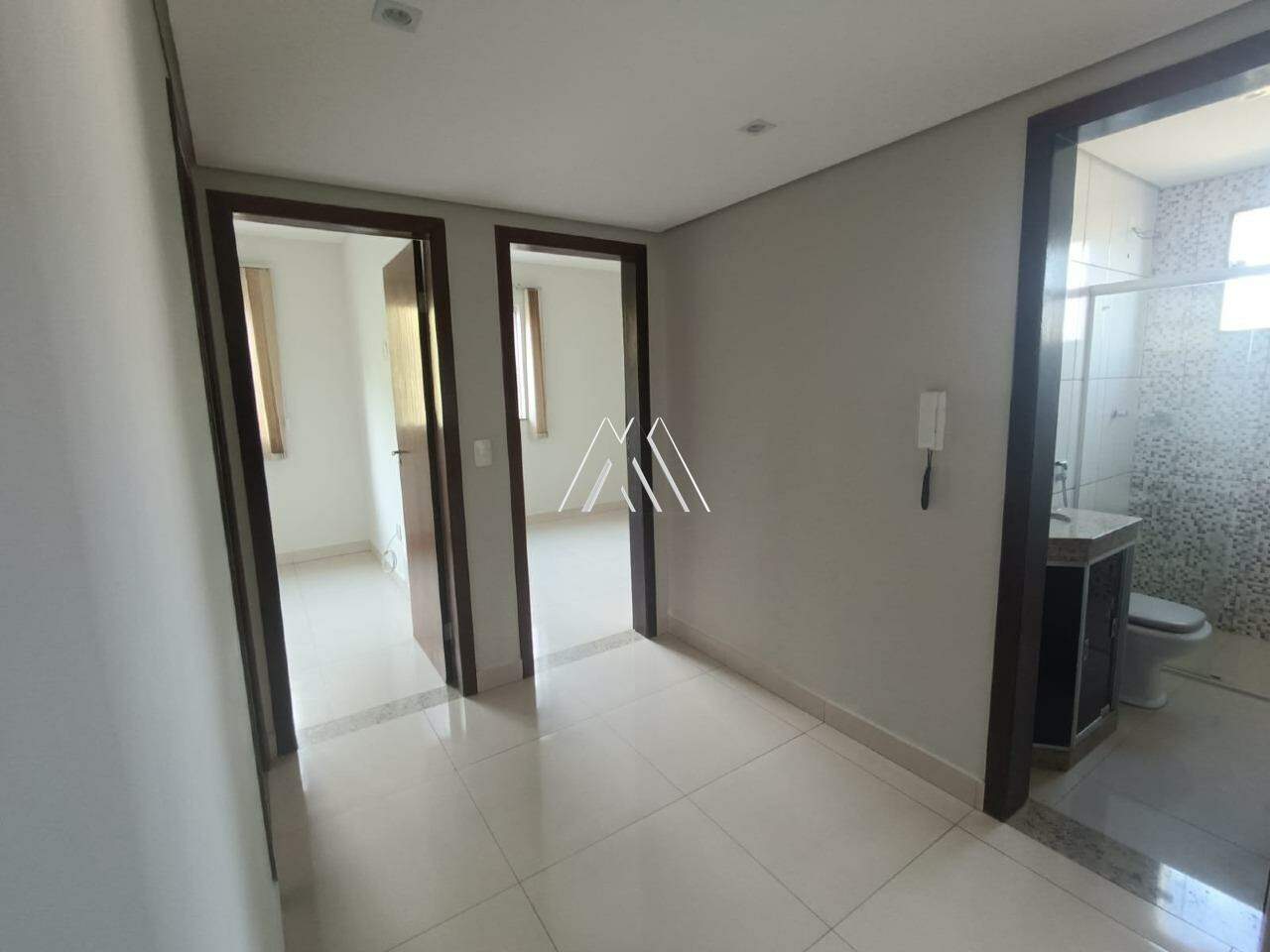 Apartamento à venda no Olímpio Moreira: 