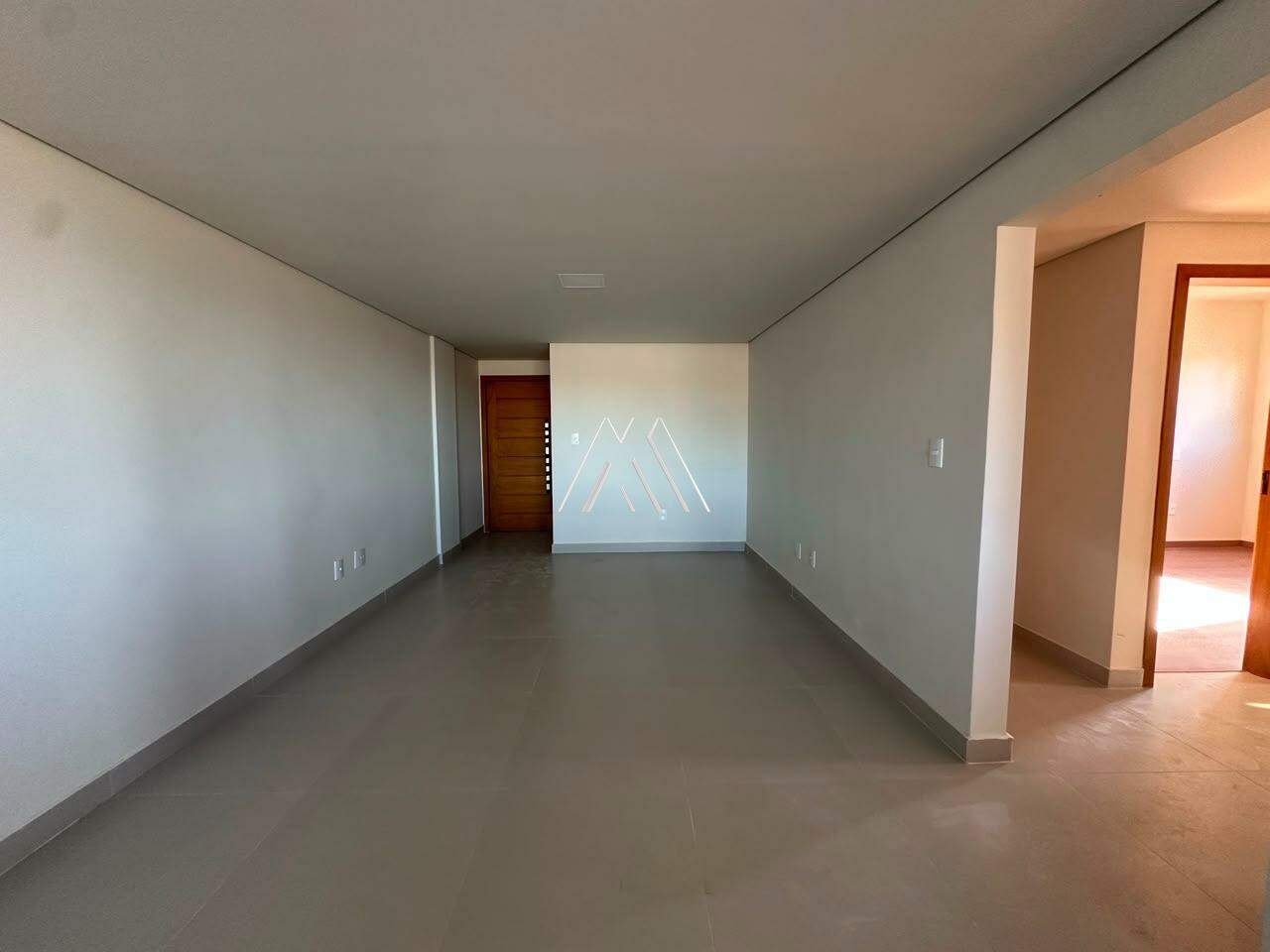 Apartamento para aluguel no Cerqueira Lima: 