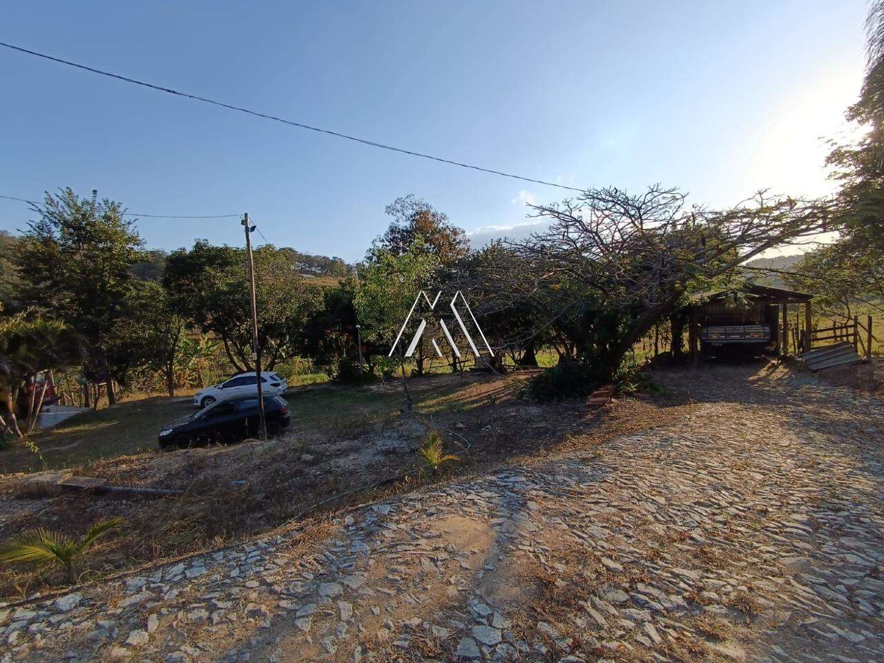 Chácara Rural com construção à venda no Fazenda: 