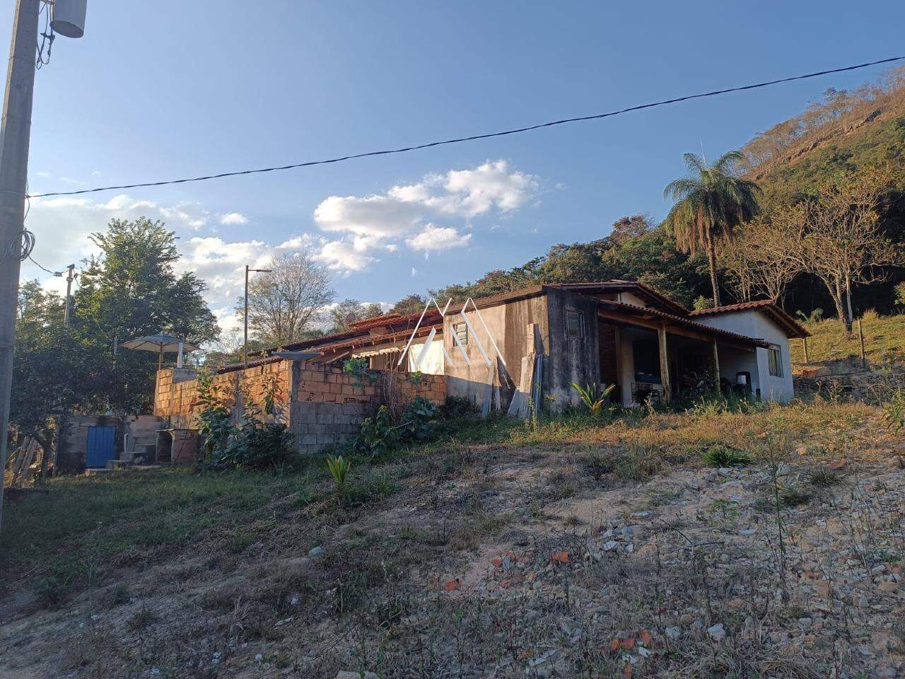 Chácara Rural com construção à venda no Fazenda: 