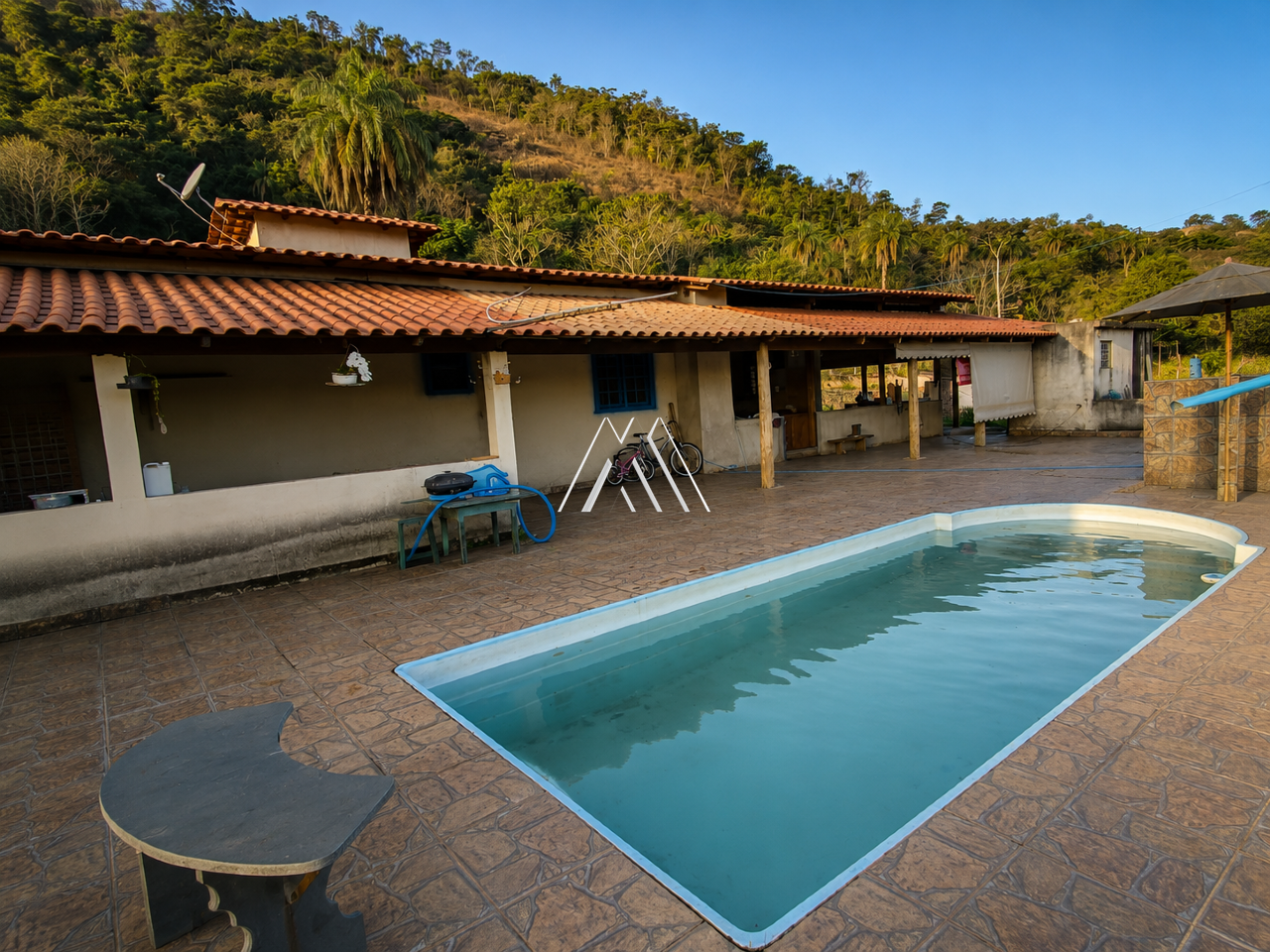 Chácara Rural com construção à venda no Fazenda: 