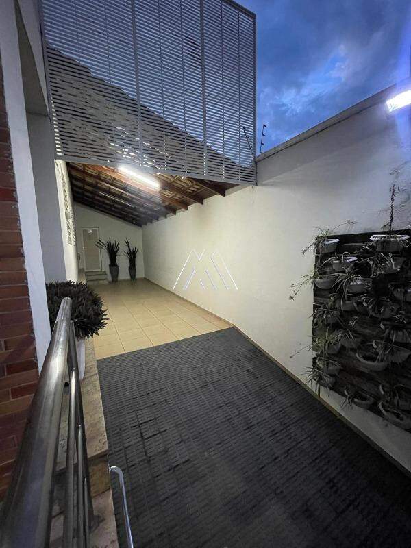 Casa à venda no Graças: 