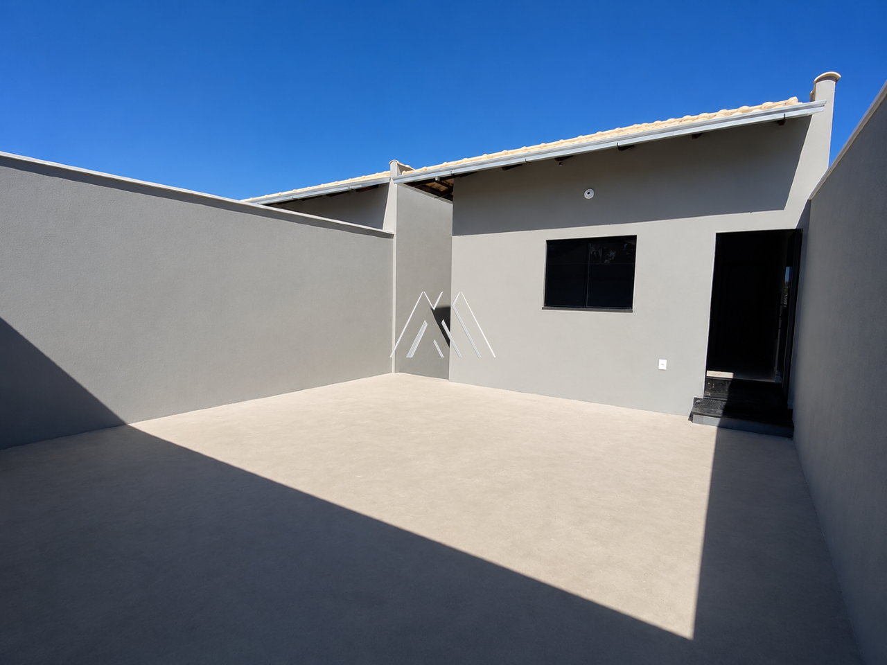 Casa à venda no Parque Jardim: 