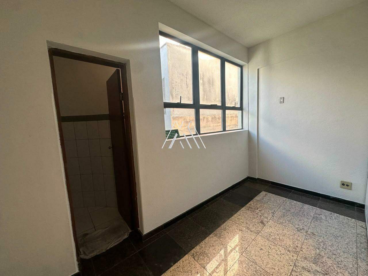 Loja para aluguel no Centro: 