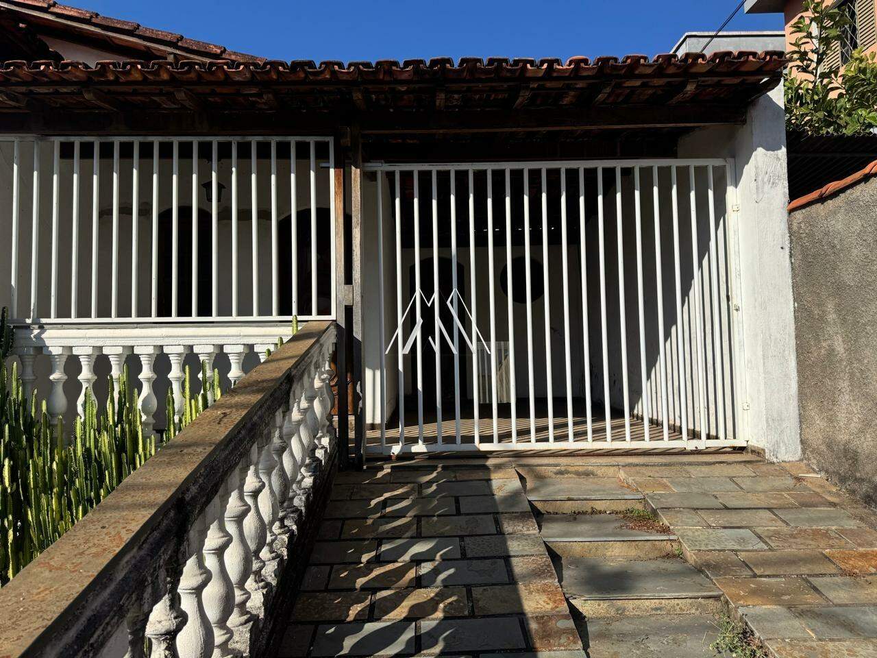 Casa à venda no Lourdes: 