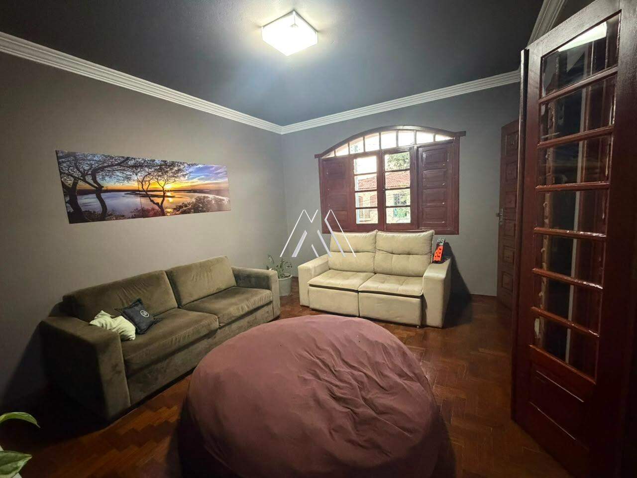 Casa à venda no Cerqueira Lima: 