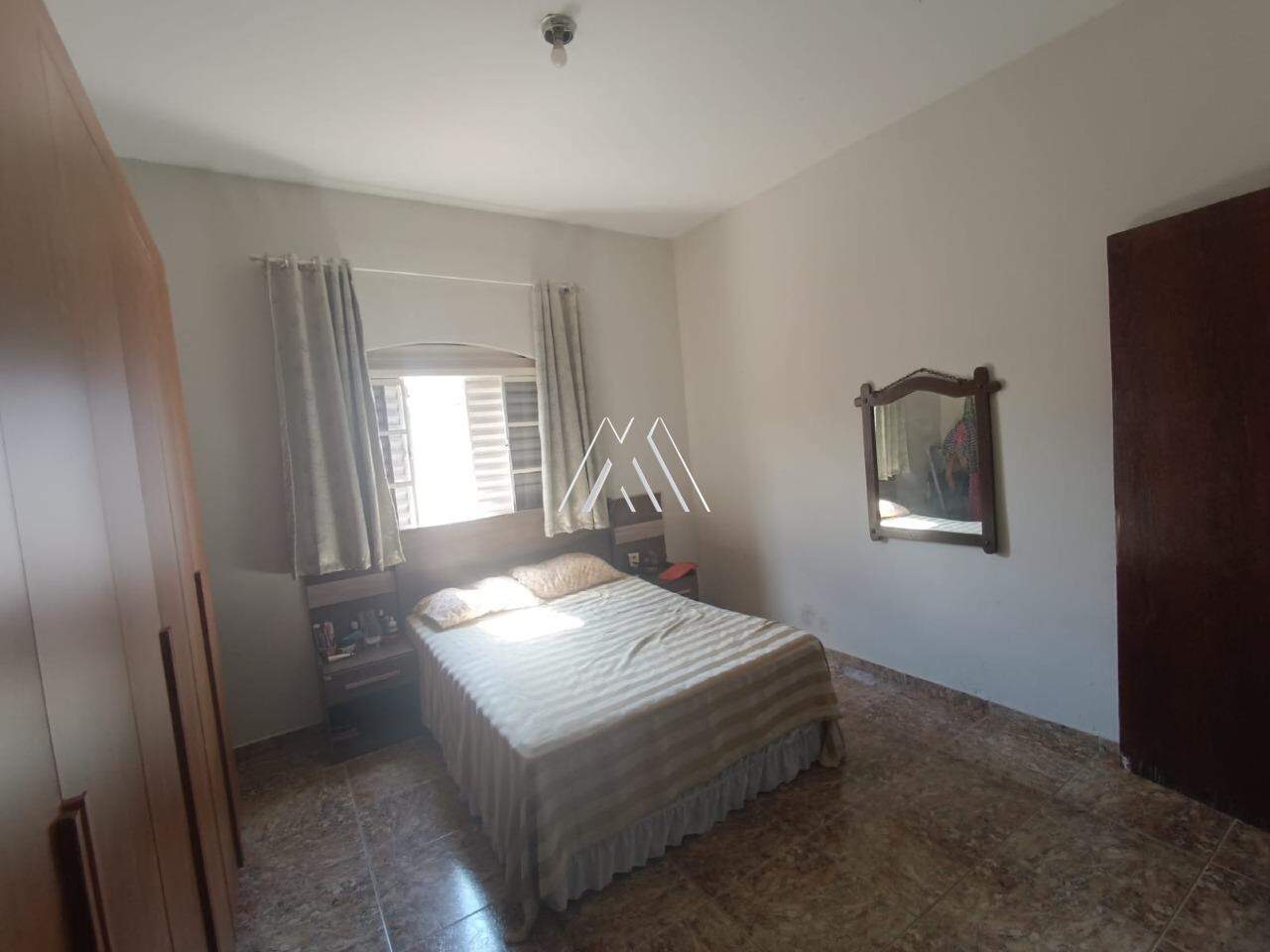 Casa à venda no Parque Jardim Santanense: 