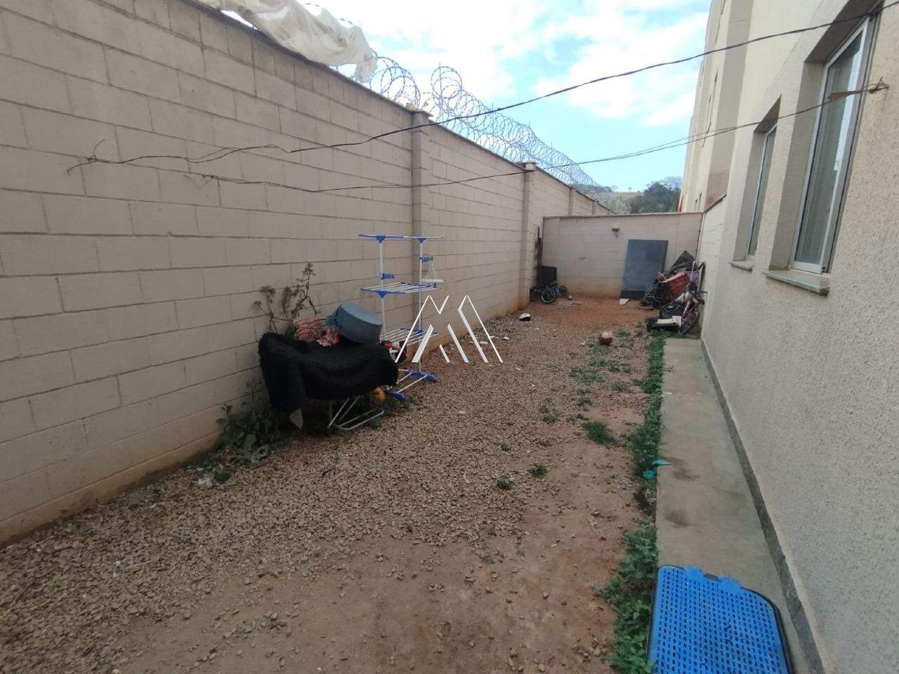 Apartamento à venda no Morro do Engenho: 