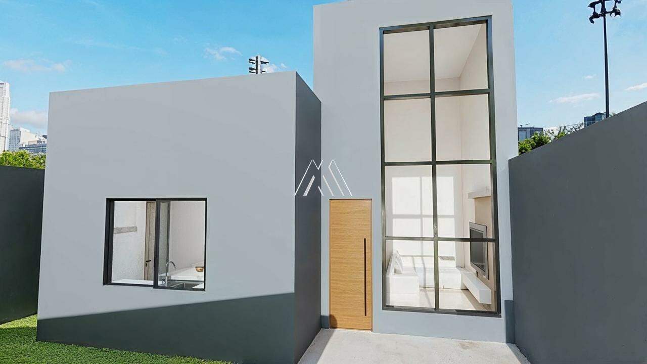 Casa à venda no Centenário: 