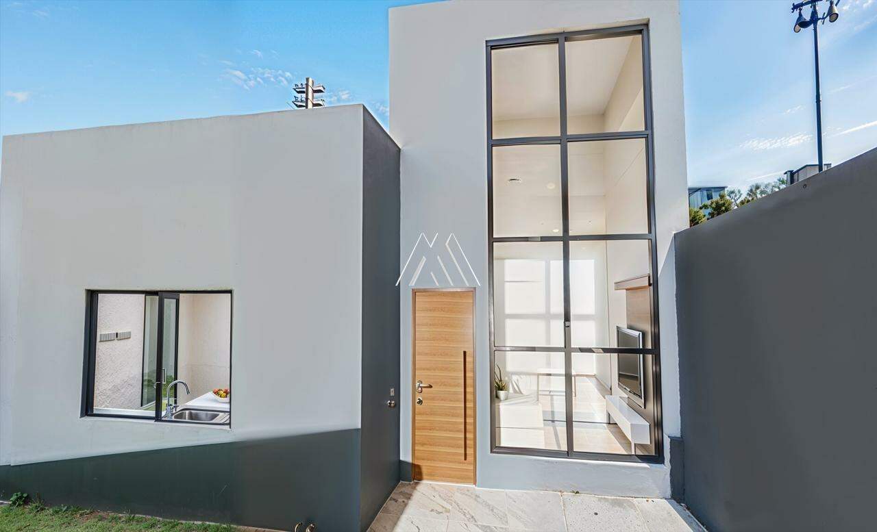 Casa à venda no Centenário: 