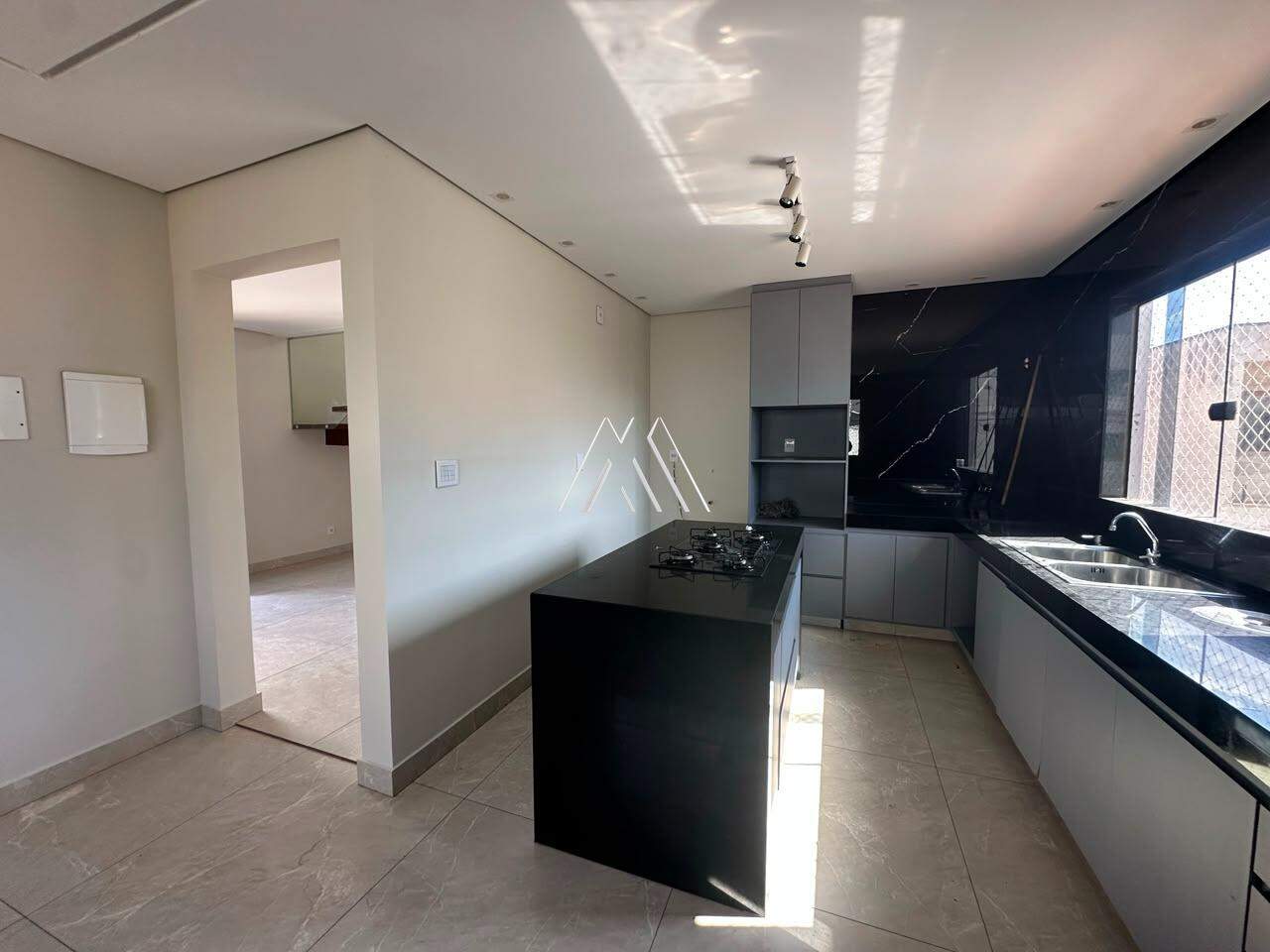 Casa para aluguel no Nova Vila Mozart: 