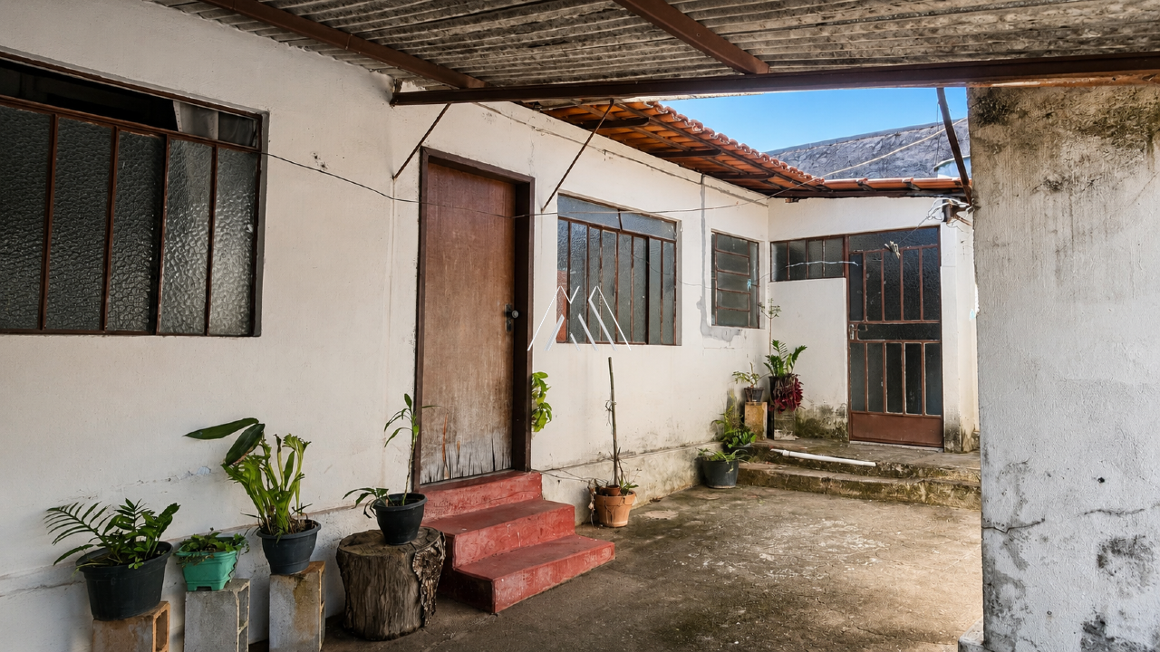 Casa à venda no Centro: 