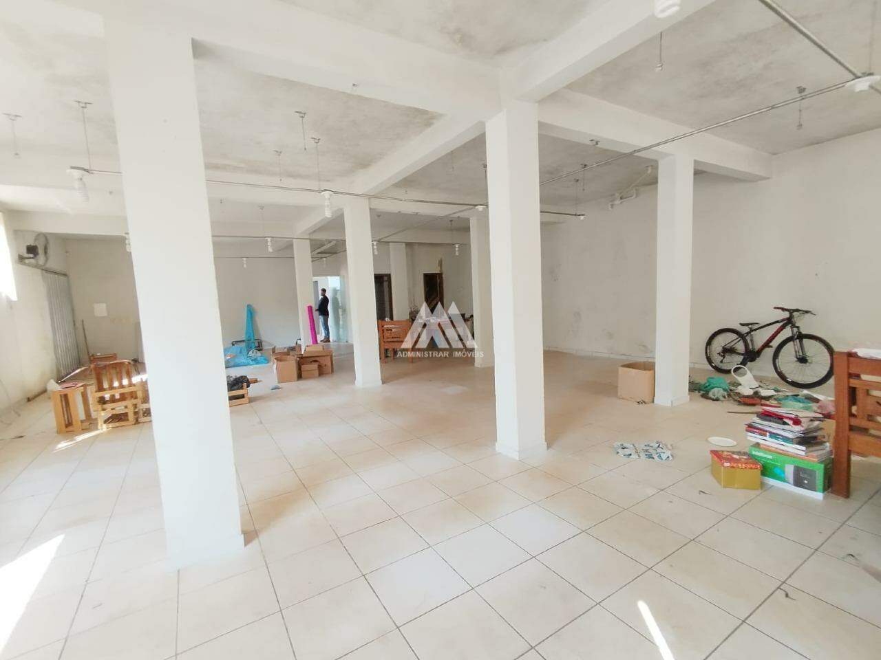 Loja para aluguel no Santa Terezinha: 