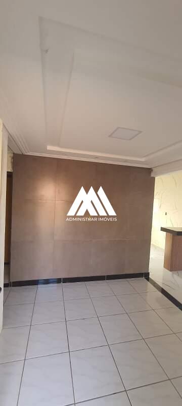 Casa à venda no Santa Edwiges II: 