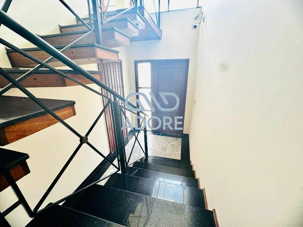 Casa de Condomínio à venda no Condomínio Fechado Hermenegildo Milioni: 