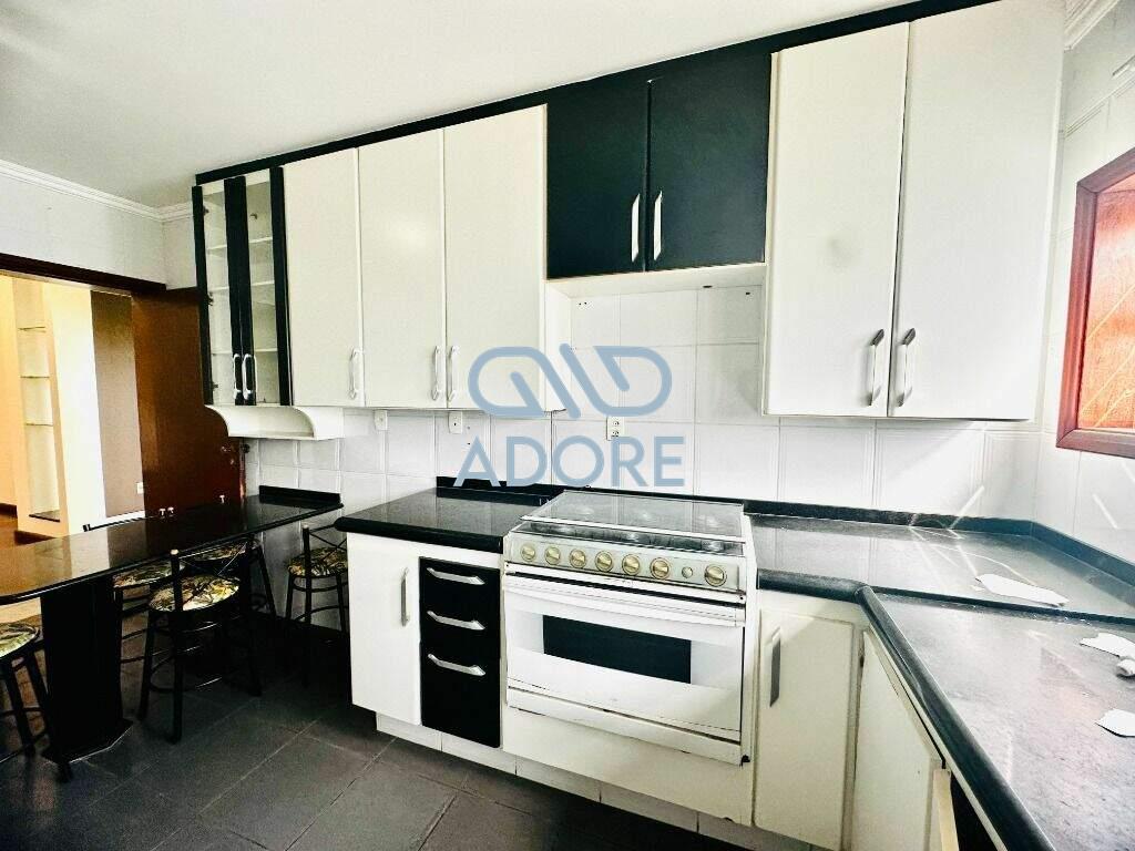 Casa de Condomínio à venda no Condomínio Fechado Hermenegildo Milioni: 