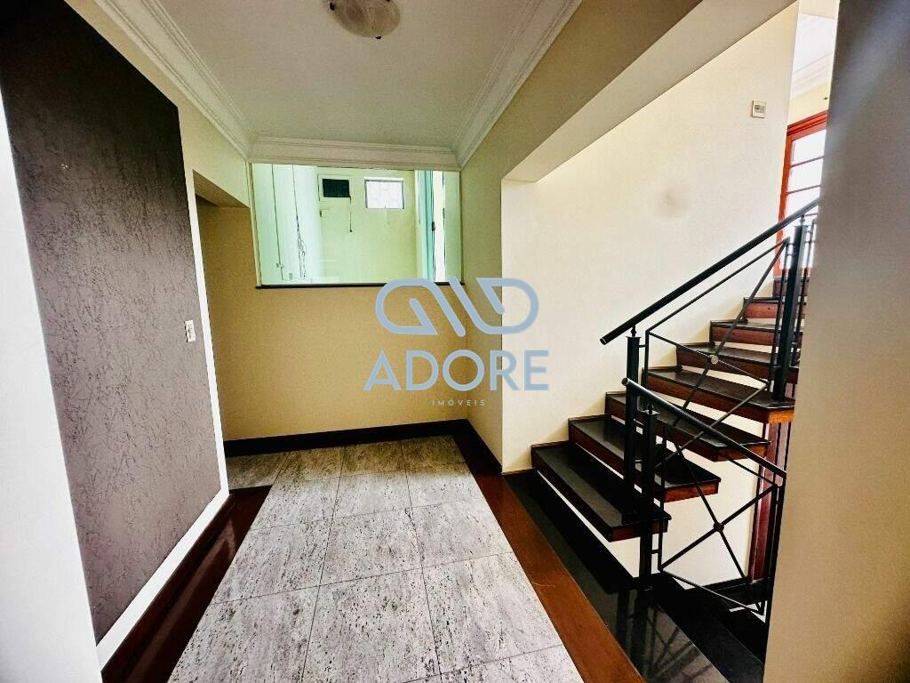 Casa de Condomínio à venda no Condomínio Fechado Hermenegildo Milioni: 