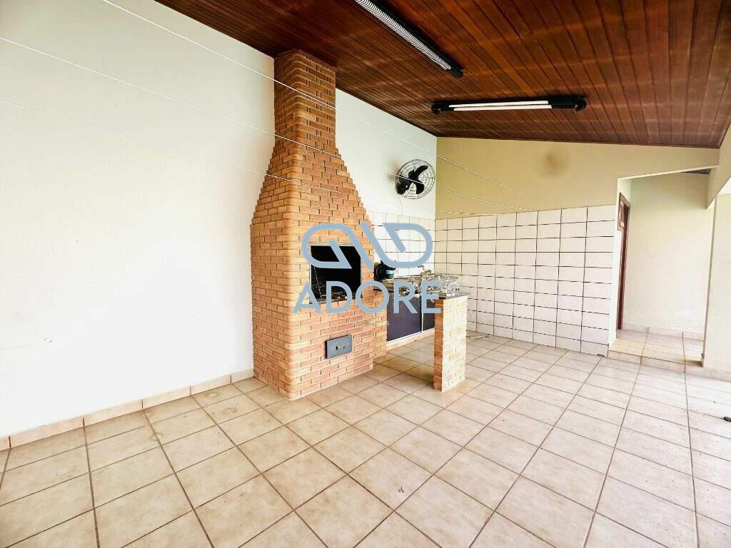 Casa de Condomínio à venda no Condomínio Fechado Hermenegildo Milioni: 