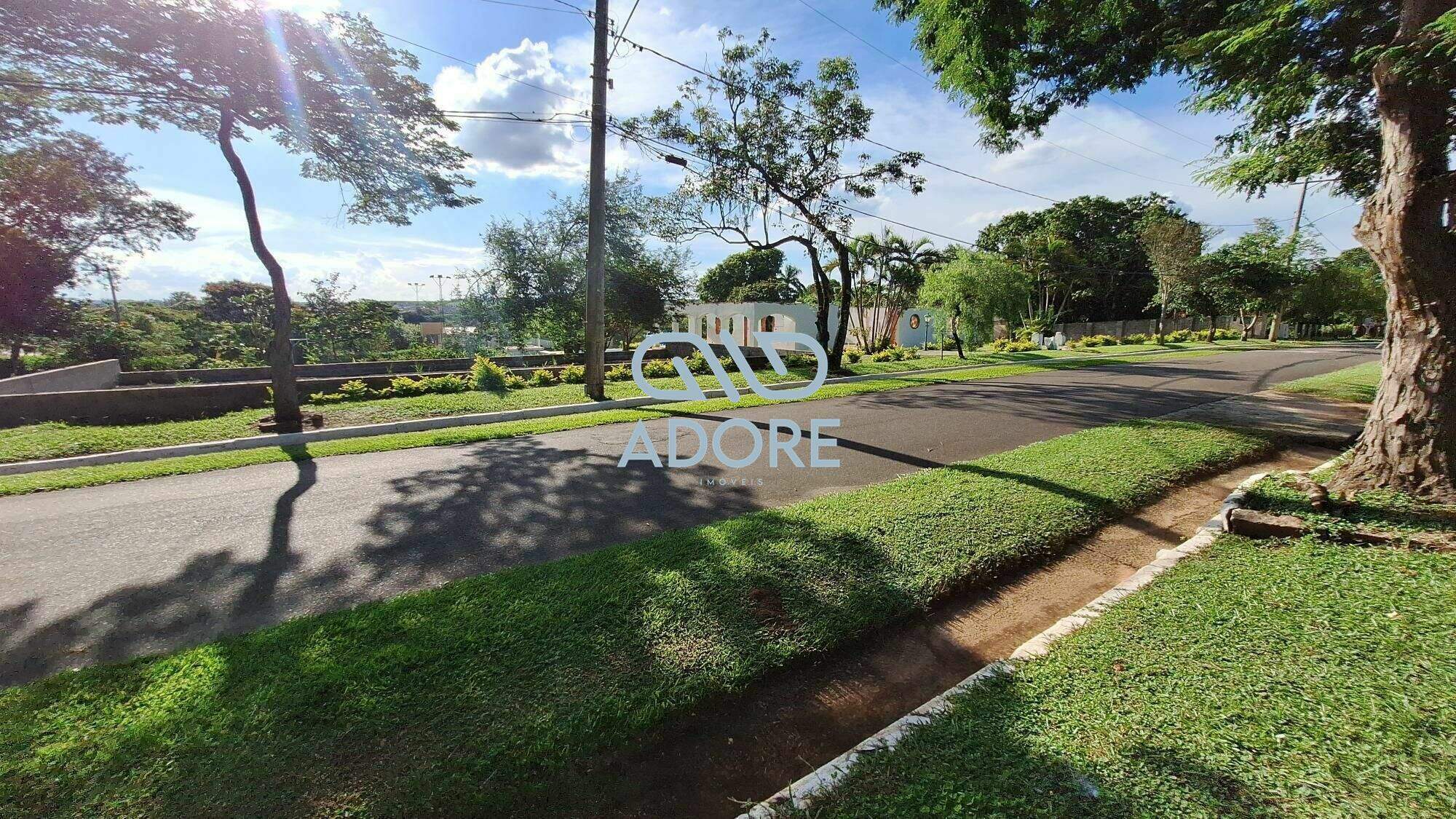 Terreno à venda no Condomínio Fechado Piccolo Paese: 