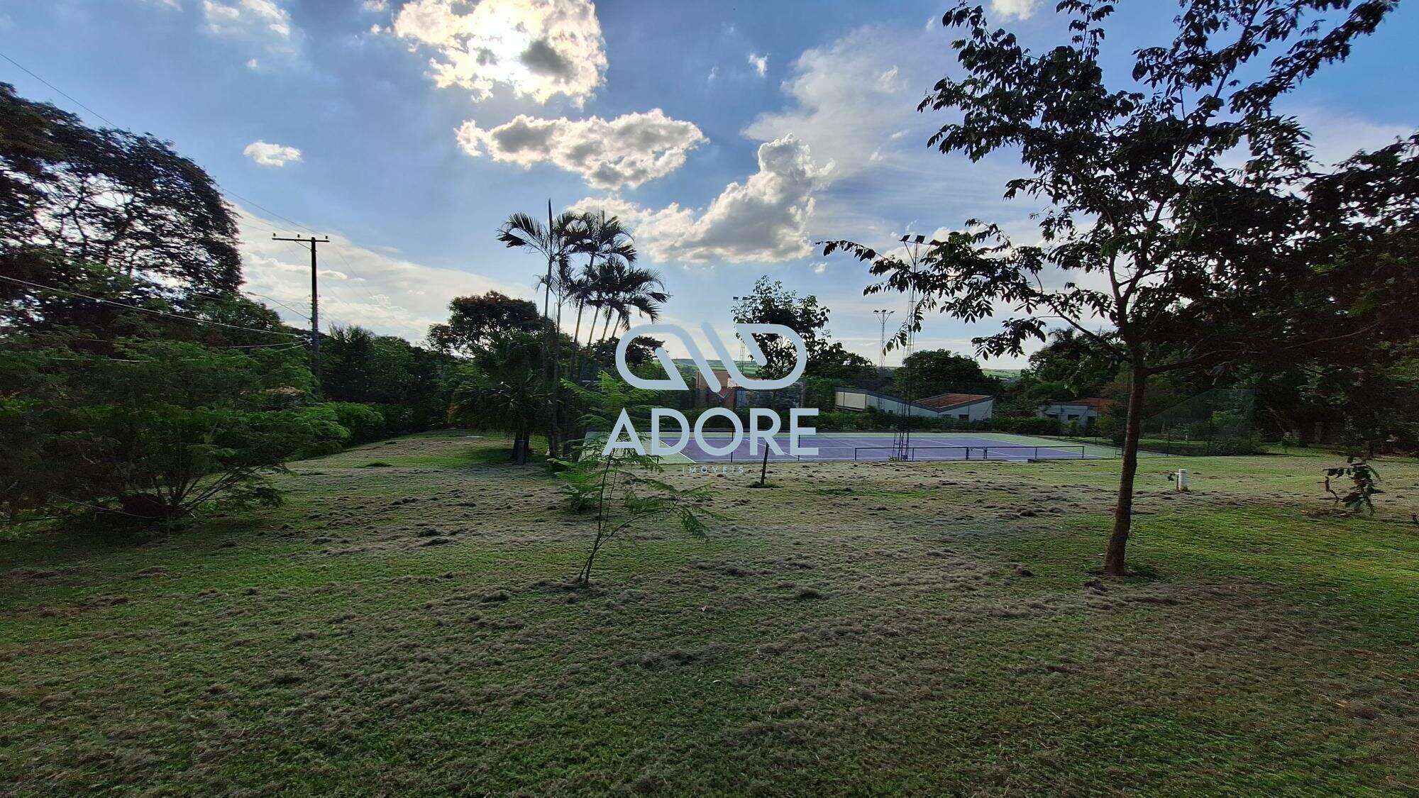 Terreno à venda no Condomínio Fechado Piccolo Paese: 