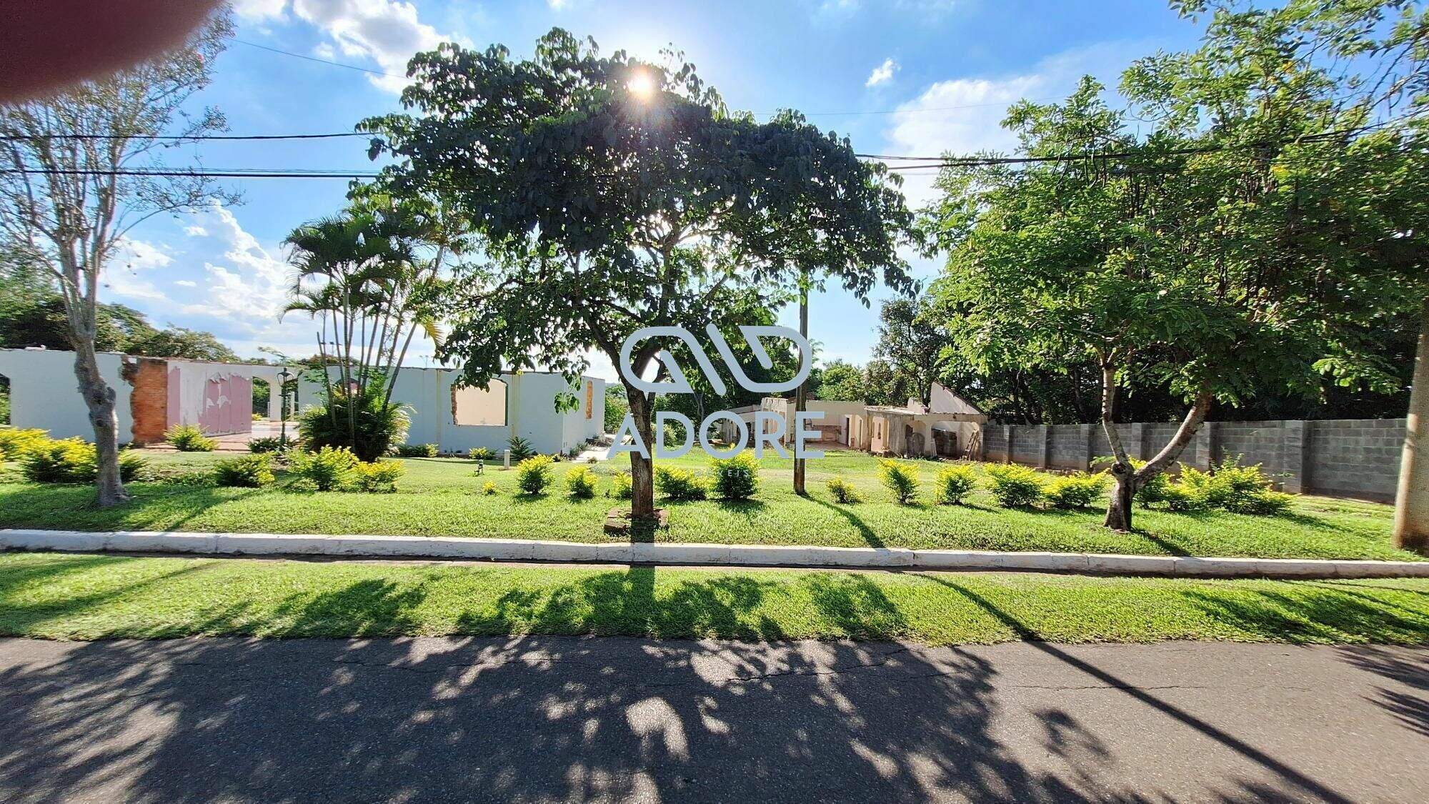 Terreno à venda no Condomínio Fechado Piccolo Paese: 