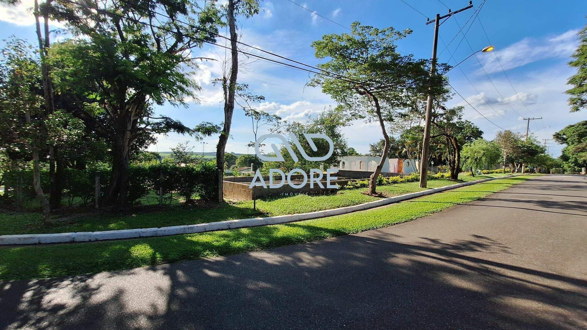 Terreno à venda no Condomínio Fechado Piccolo Paese: 