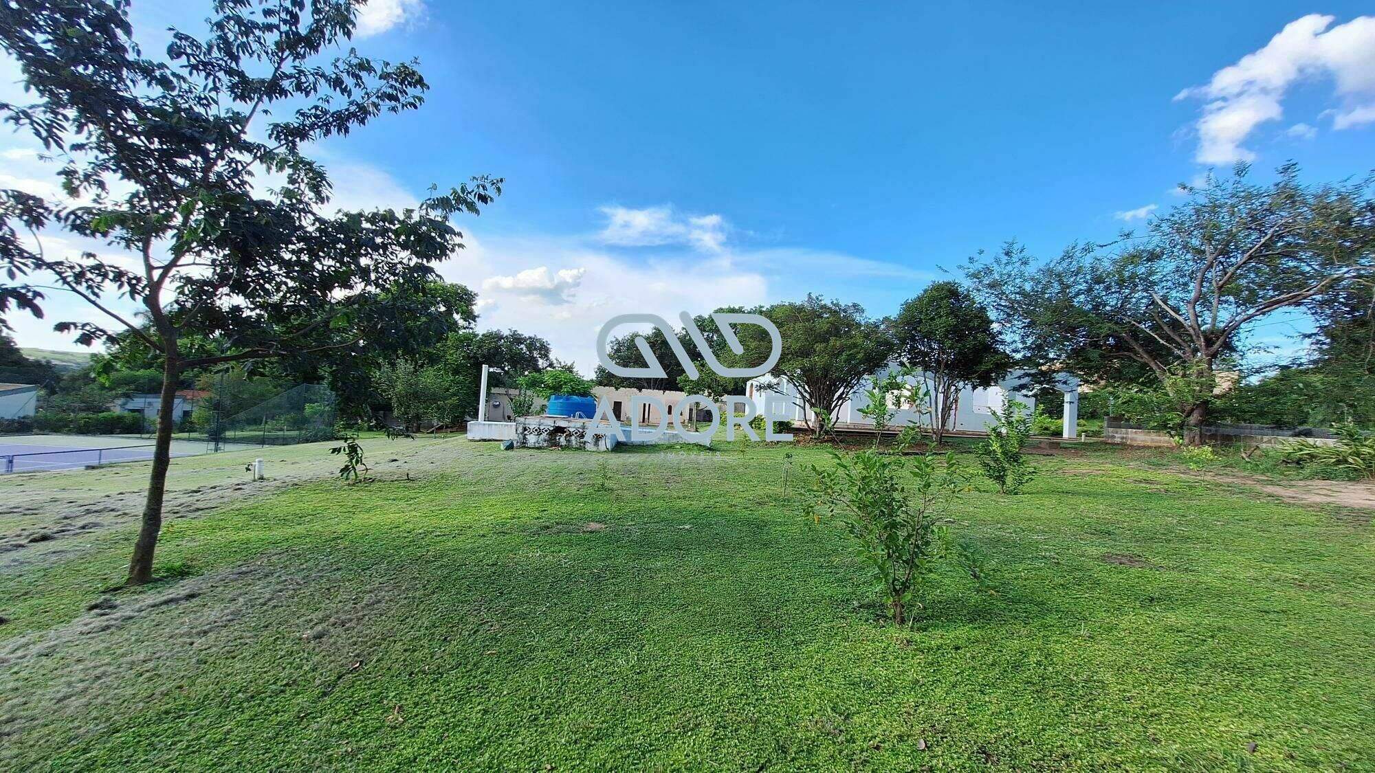 Terreno à venda no Condomínio Fechado Piccolo Paese: 