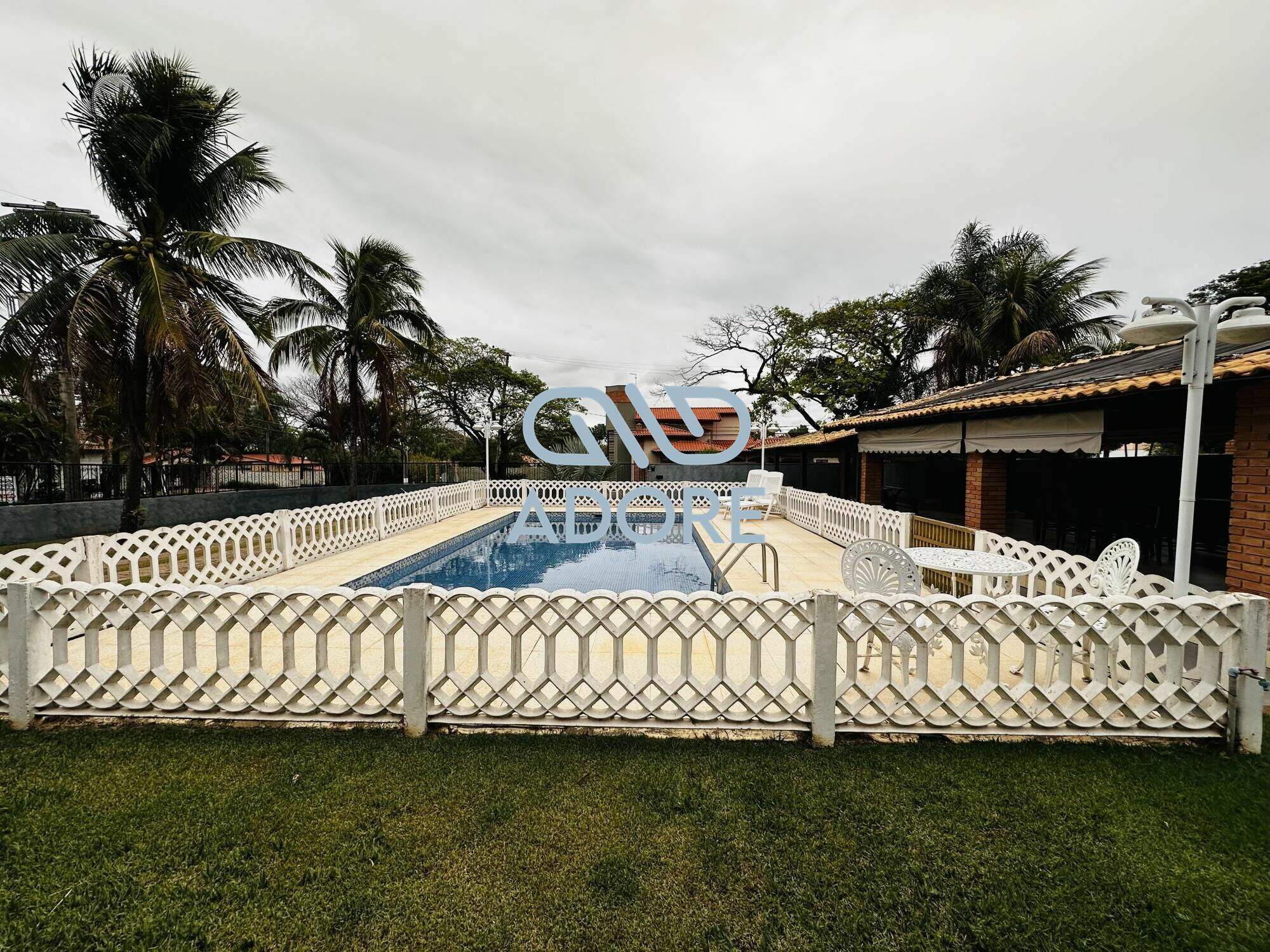 Casa de Condomínio à venda no Condomínio Fechado Village Haras São Luiz: