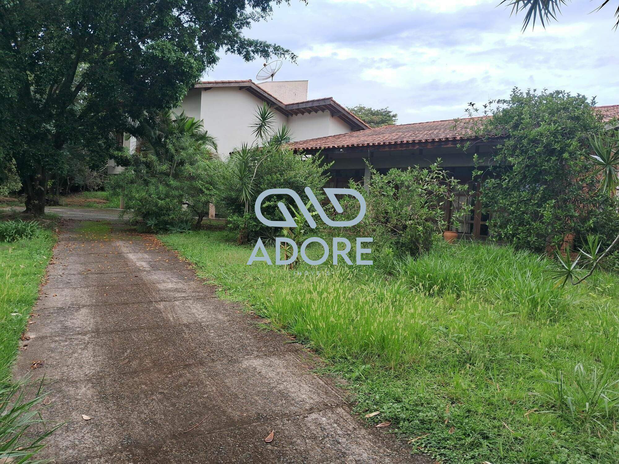 Casa de Condomínio à venda no Condomínio Fechado Village Haras São Luiz: 