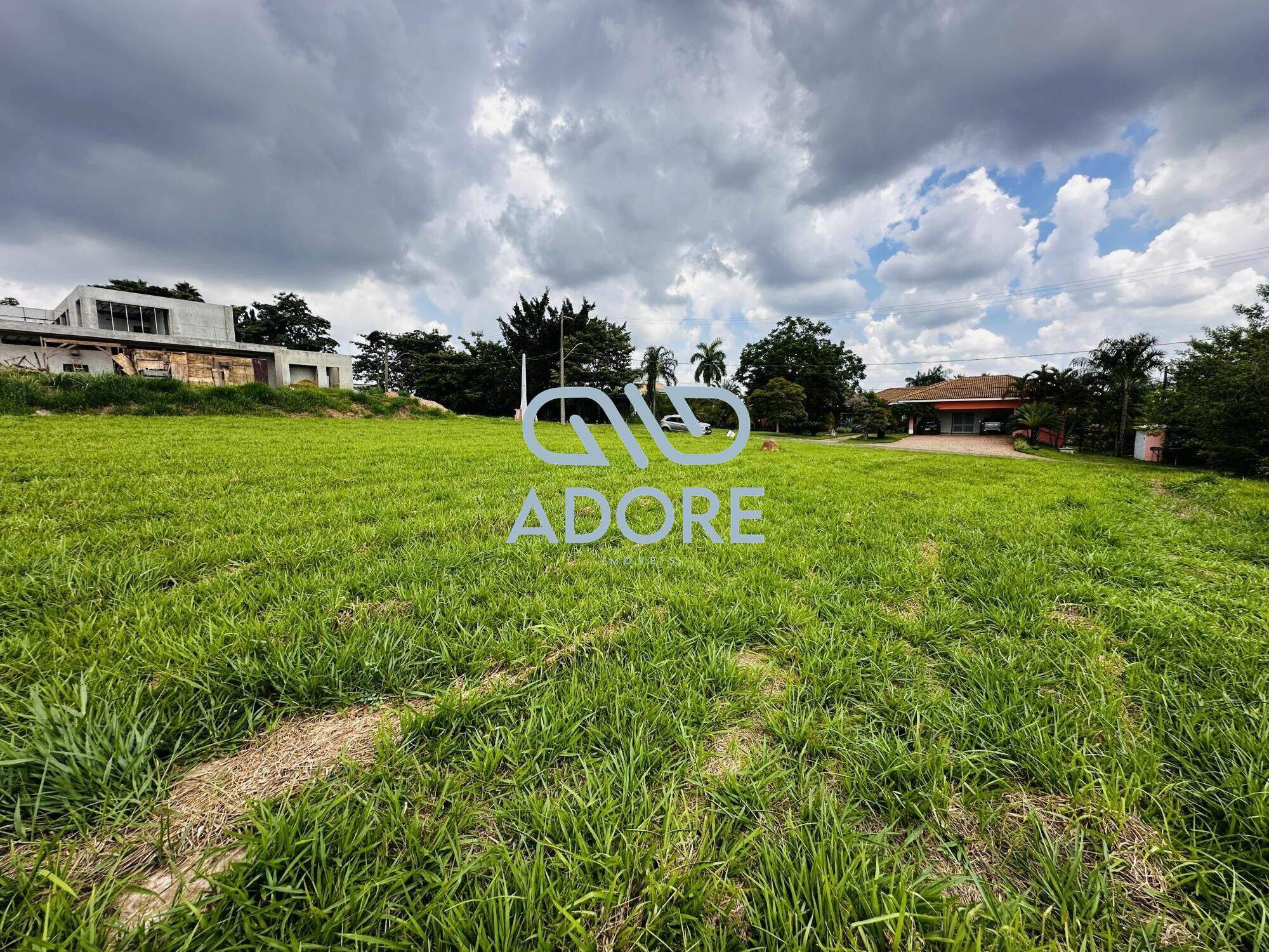 Terreno à venda no Condomínio Moradas São Luiz: 