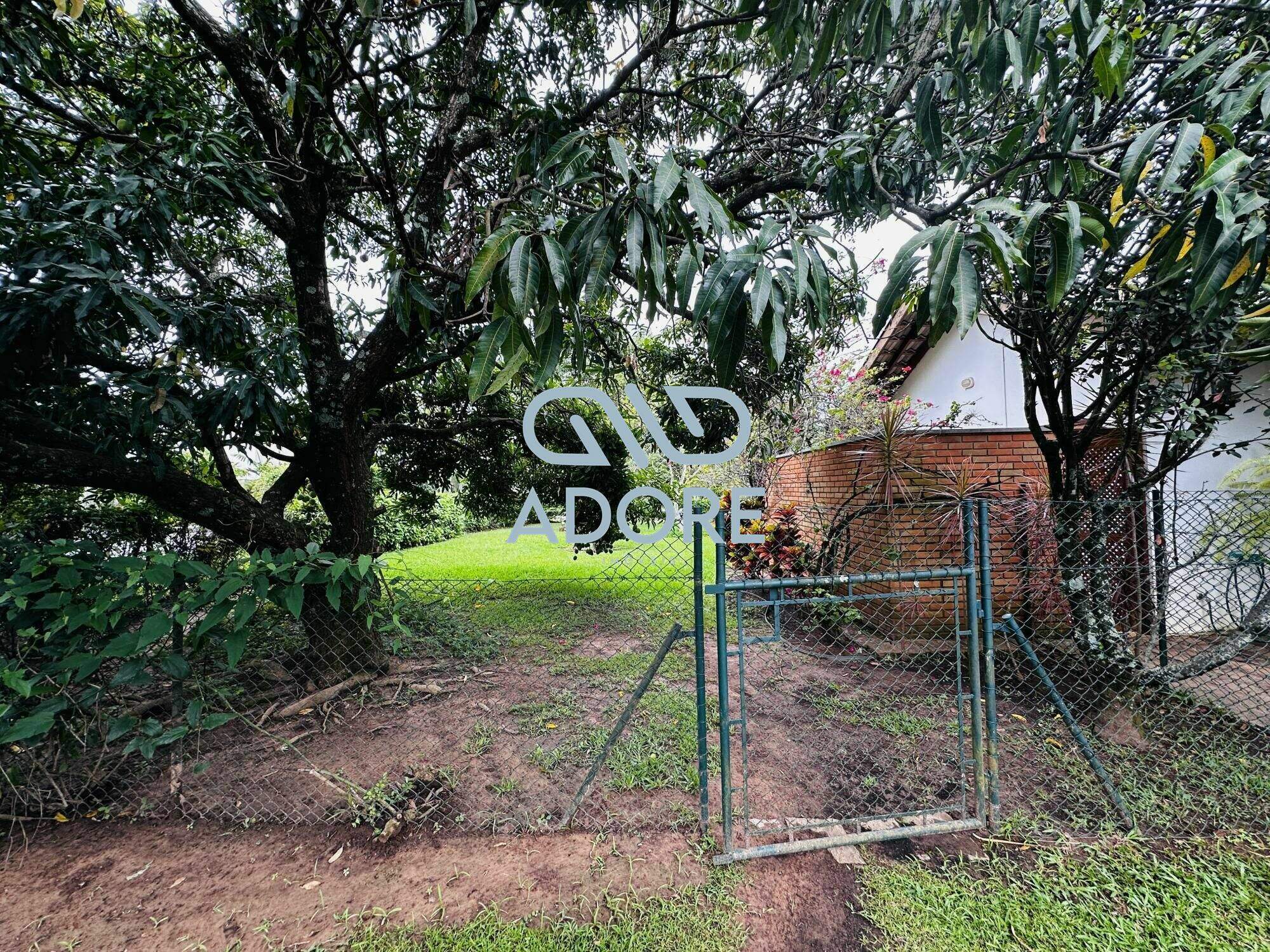 Casa de Condomínio à venda no Condomínio Moradas São Luiz: 