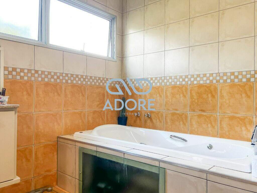 Casa de Condomínio à venda no Condomínio Monte Belo: 