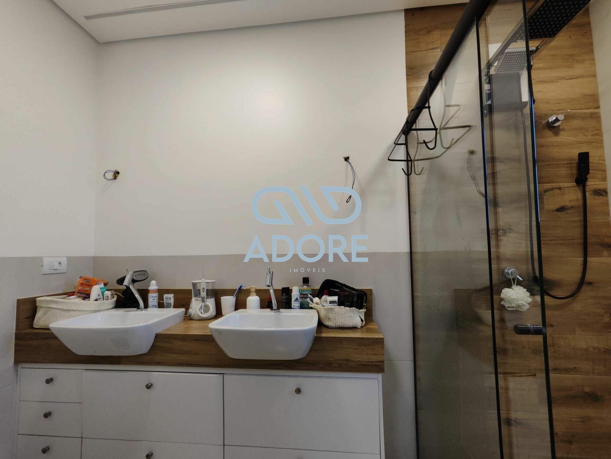 Casa de Condomínio à venda no Condomínio Monte Belo: 