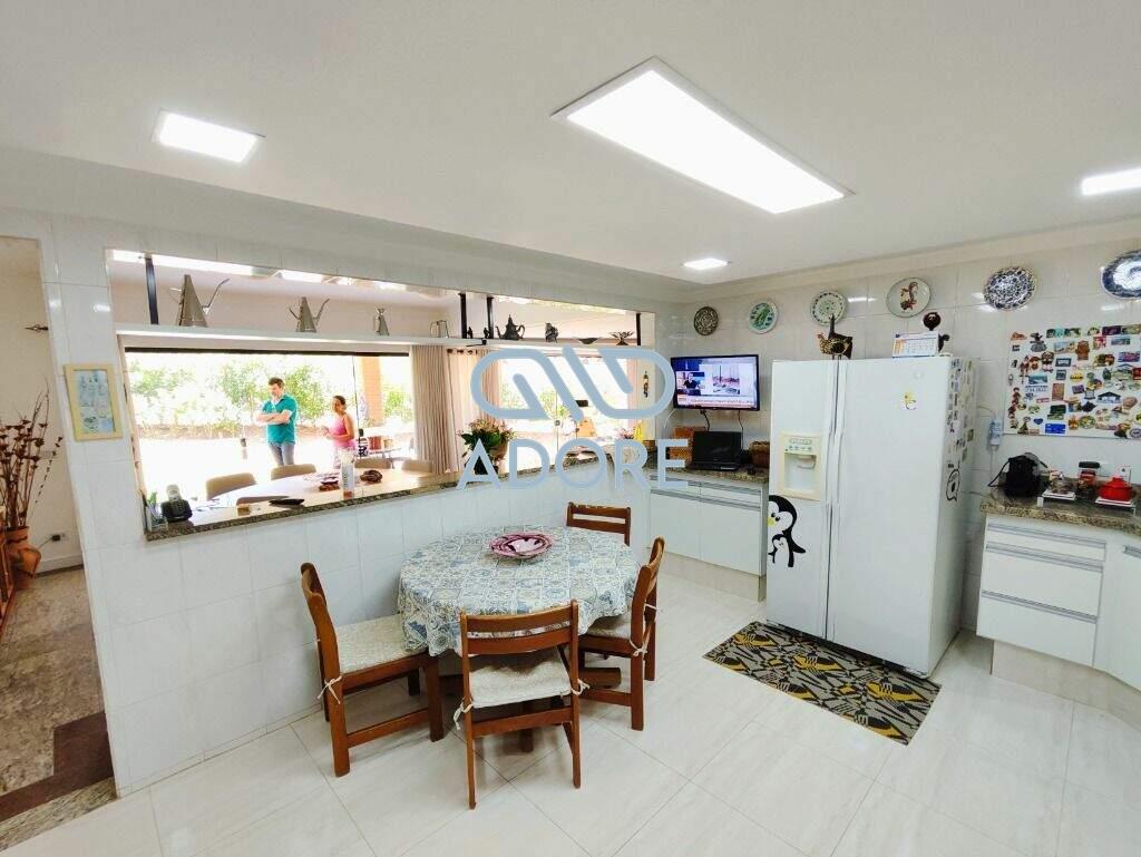 Casa de Condomínio à venda no Condomínio Monte Belo: 