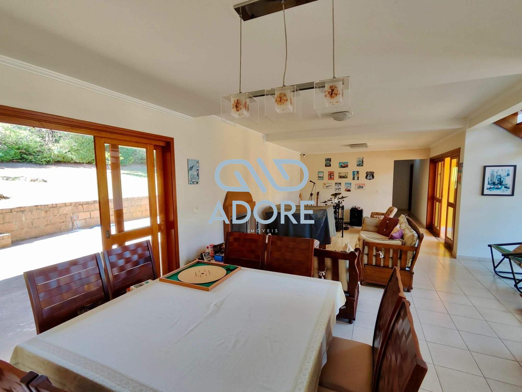 Casa de Condomínio à venda no Condomínio Monte Belo: 