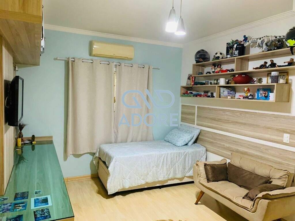 Casa de Condomínio à venda no Condomínio Monte Belo: 