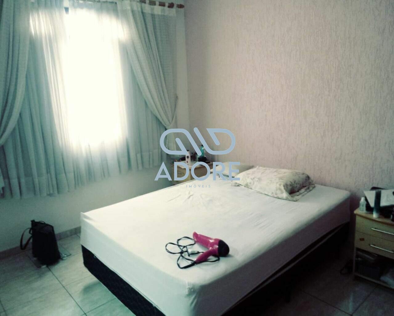 Casa de Condomínio à venda no Urbanização Portella: 