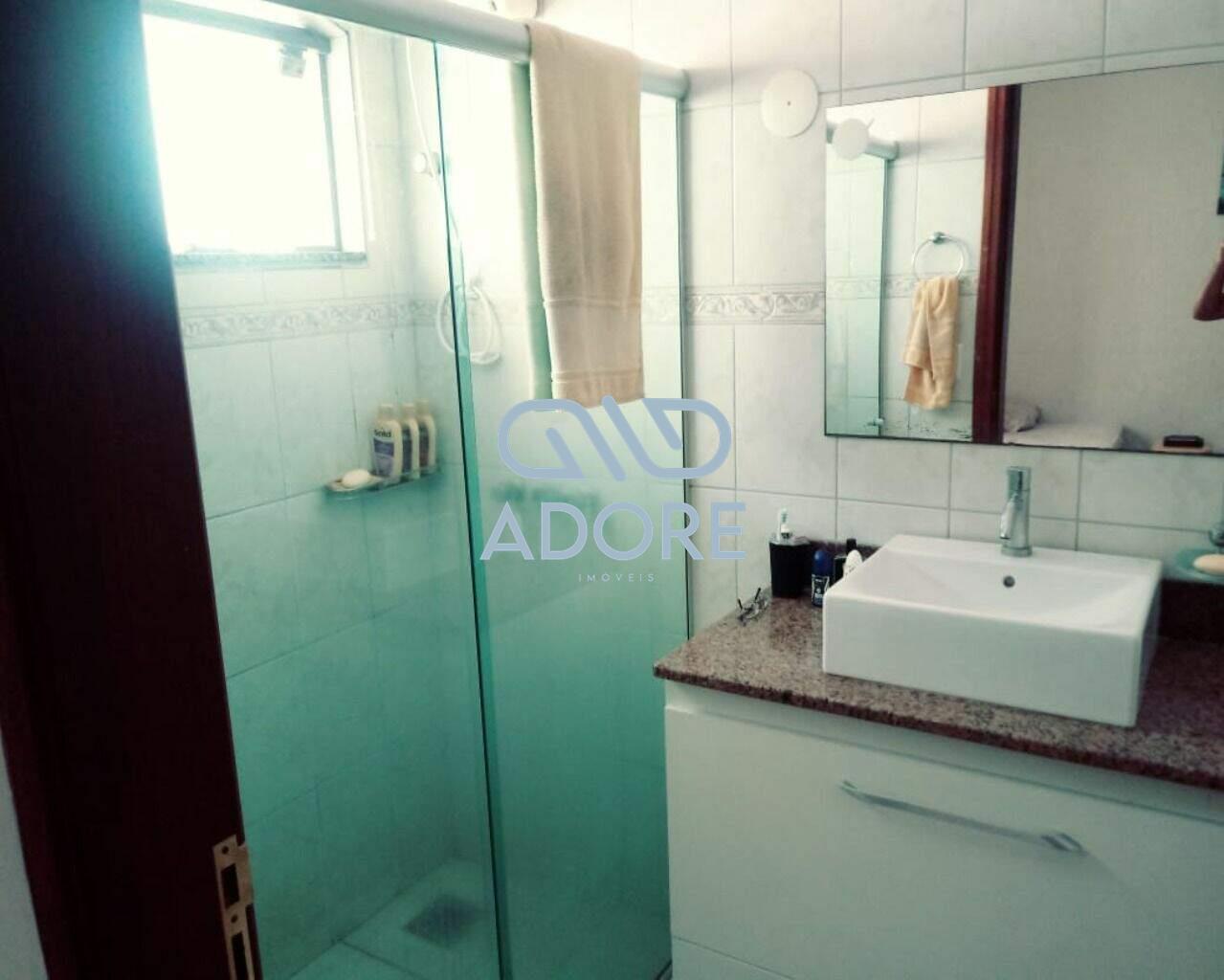 Casa de Condomínio à venda no Urbanização Portella: 