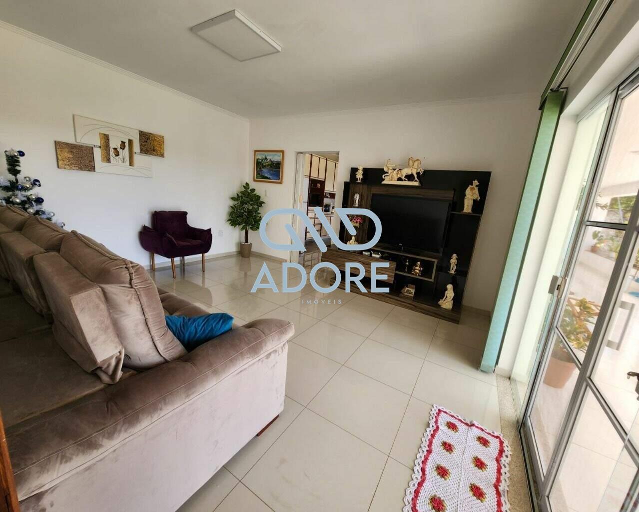 Casa de Condomínio à venda no Jardim das Nações: 