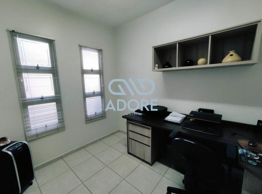 Casa de Condomínio à venda no Residencial Esplanada: 