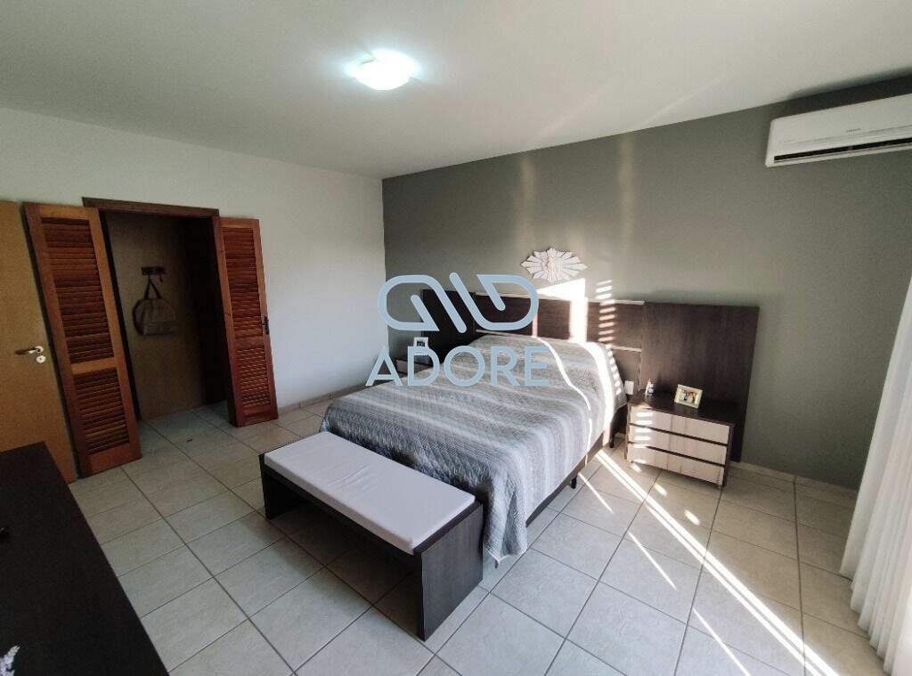 Casa de Condomínio à venda no Residencial Esplanada: 