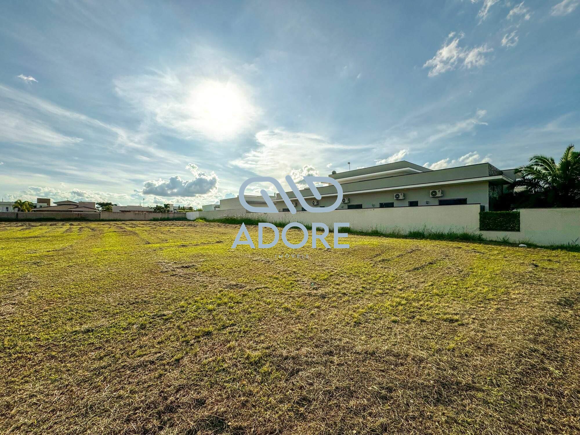 Terreno à venda no Condomínio Xapada Parque Ytu: 