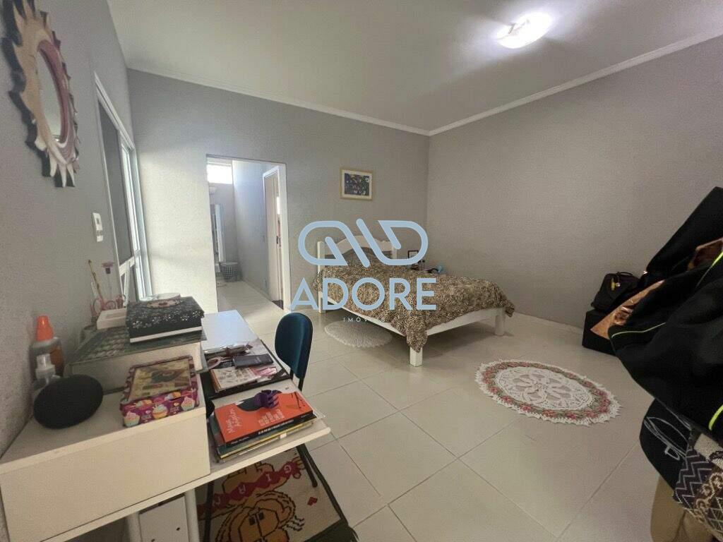 Casa de Condomínio à venda no Condomínio Palmeiras Imperiais: 