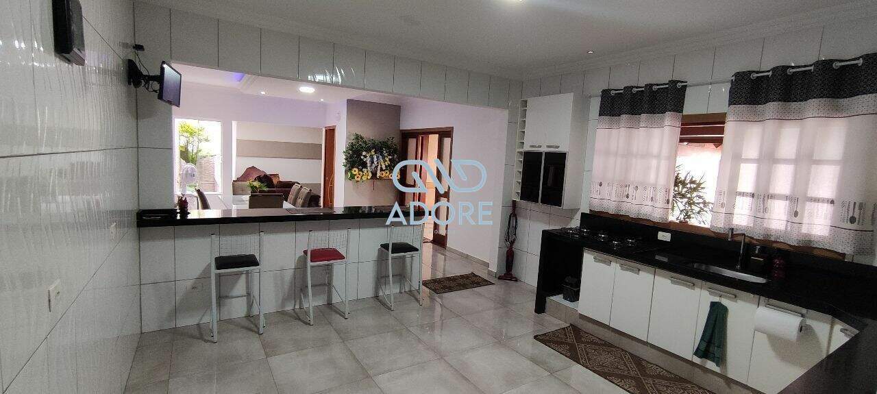 Casa à venda no Jardim Sontag: 
