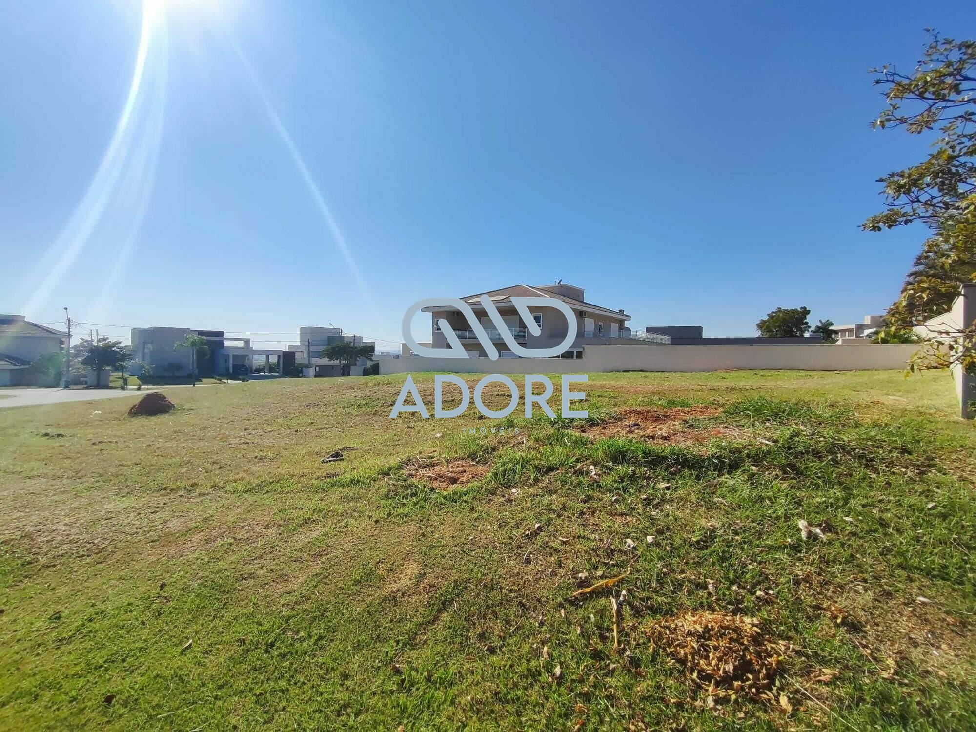 Terreno à venda no Condomínio Xapada Parque Ytu: 