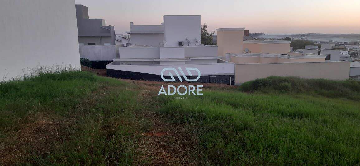 Terreno à venda no Condomínio Lagos D’Icaraí: